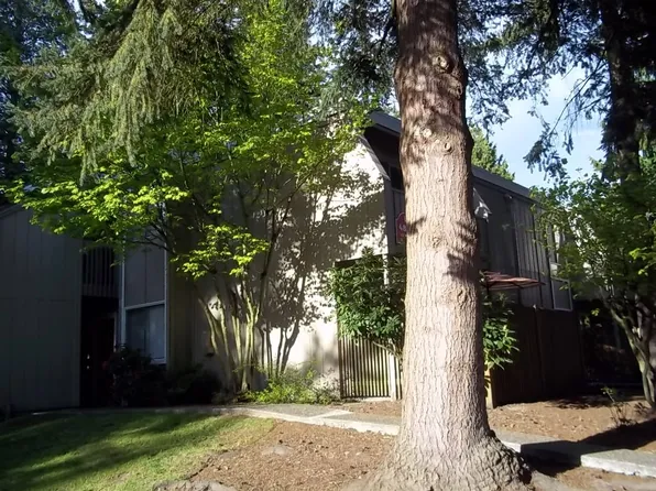4821 180th St SW, Lynnwood, WA