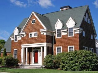 21 High Meadow Ln, Groton, CT 06355