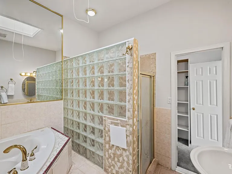 2231 Eutaw Pl #2 — Photo 22