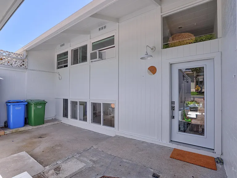 371 Kawaihae St — Photo 25