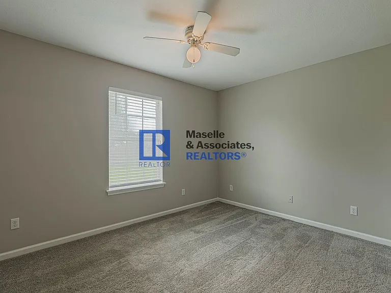 225 McLaurin Dr — Photo 24