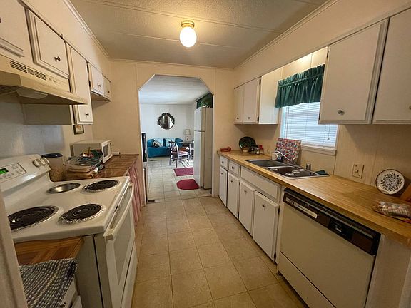 4th image of 9043 Dale Dr