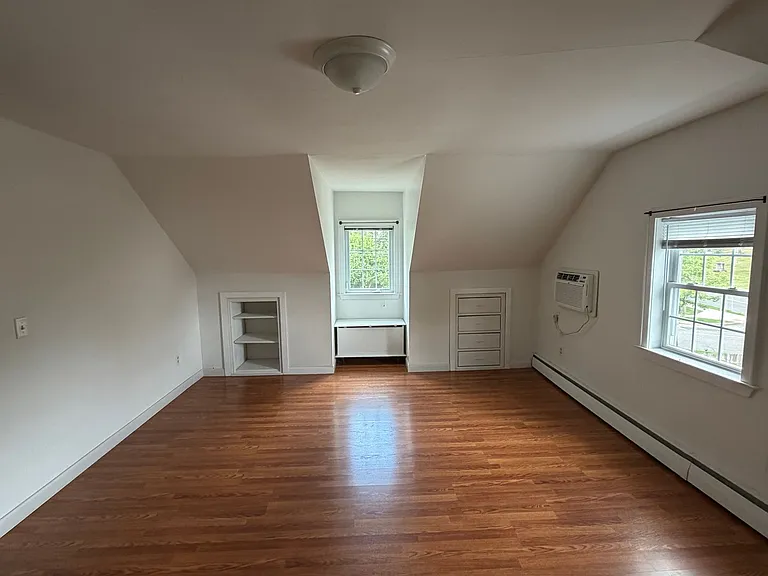 32 Triangle St — Photo 9