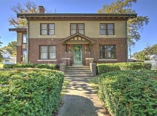 465 S McClellan St, Decatur, IL 62522