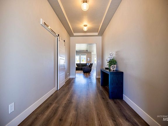 4th image of 882 E Pascua Dr