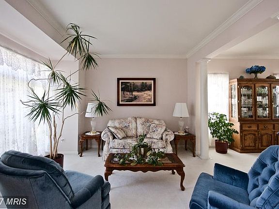 3rd image of 7886 Cranford Farm Cir