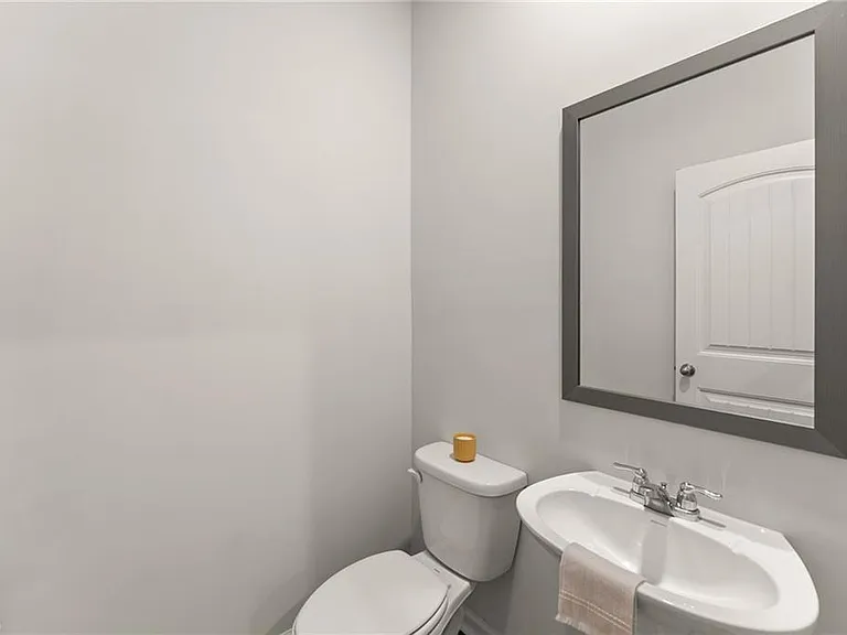 300 Stoneybrook Dr — Photo 16