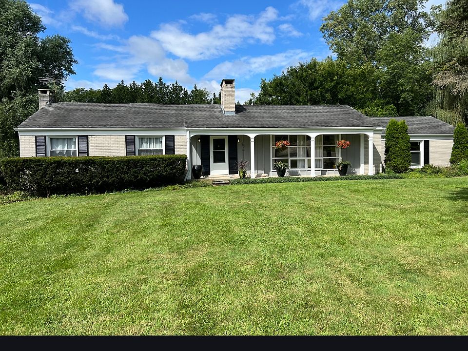 1st image of 4936 Broomfield Ct
