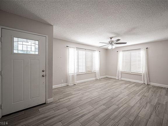 4th image of 7126 Fenway Ave