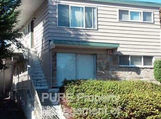 1212 N 49th St, Seattle, WA 98103