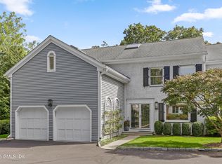 1 Old Church Rd APT 2, Greenwich, CT 06830