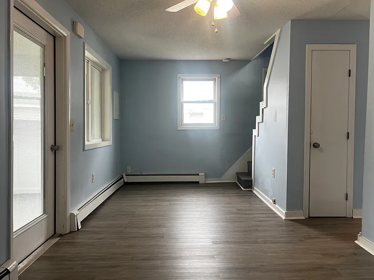 40 Portland Ave — Photo 28