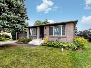 19 Martinique Dr, Cheektowaga, NY 14227