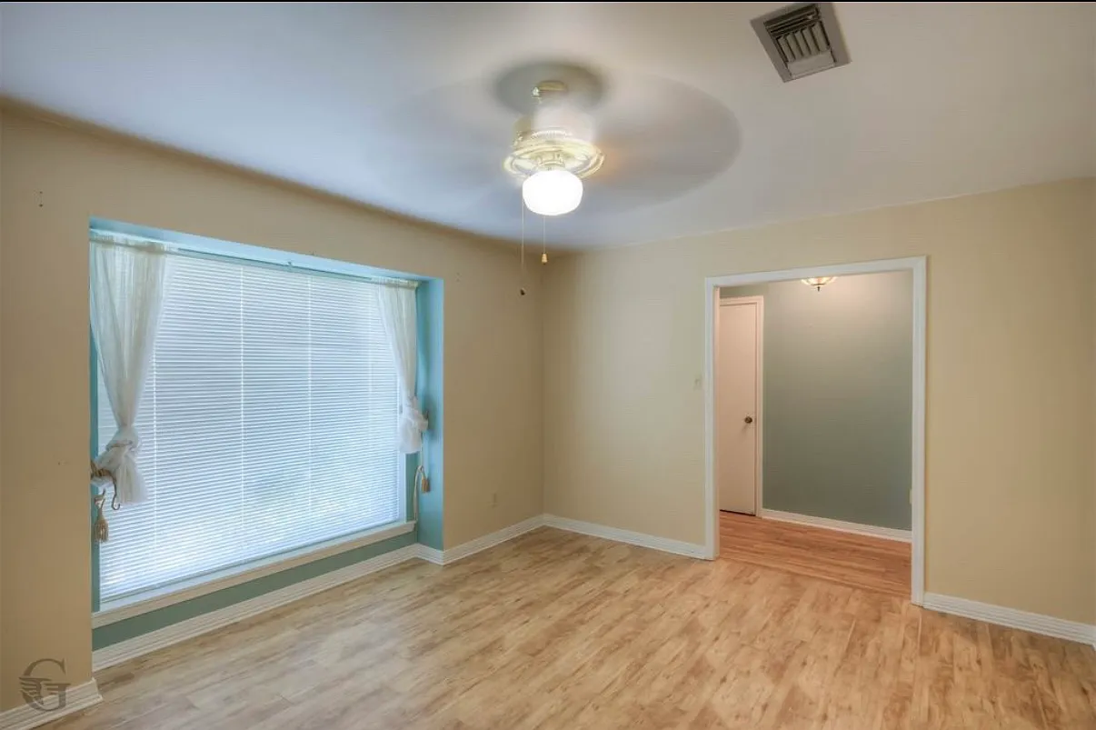 3 bed, 1660 sqft, $1,800 — Photo 4