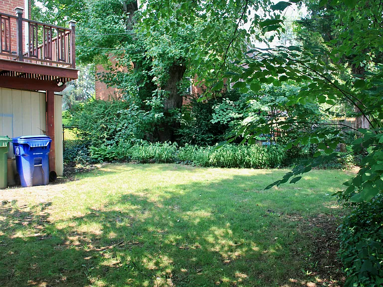 6107 Maylane Dr — Photo 113