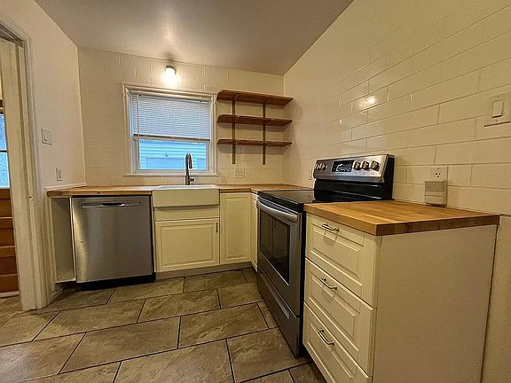 5th image of 609 E Meyer Blvd #1