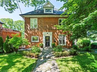 15 Freeman Pl, Hamilton, ON L8N2G6