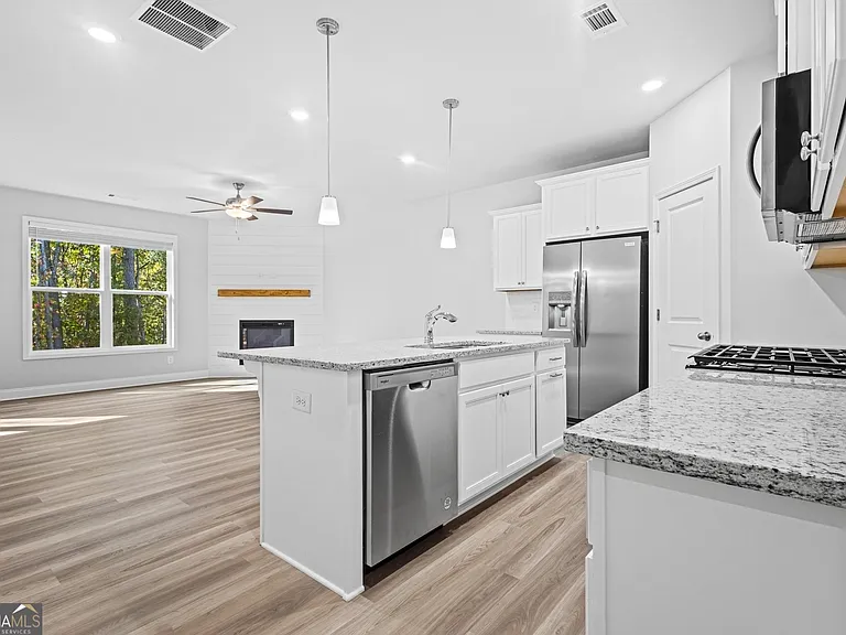 1593 Gin Blossom Cir — Photo 2