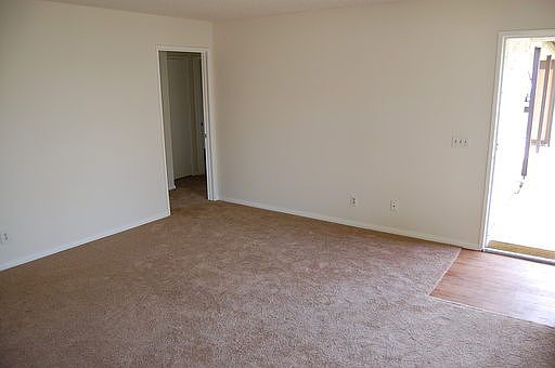 2nd image of 5239 Felicia St