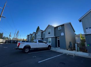 Brand NEW 3 Bedroom 2.5 Bath Townhome w/Washer & Dryer!, Vancouver, WA 98684