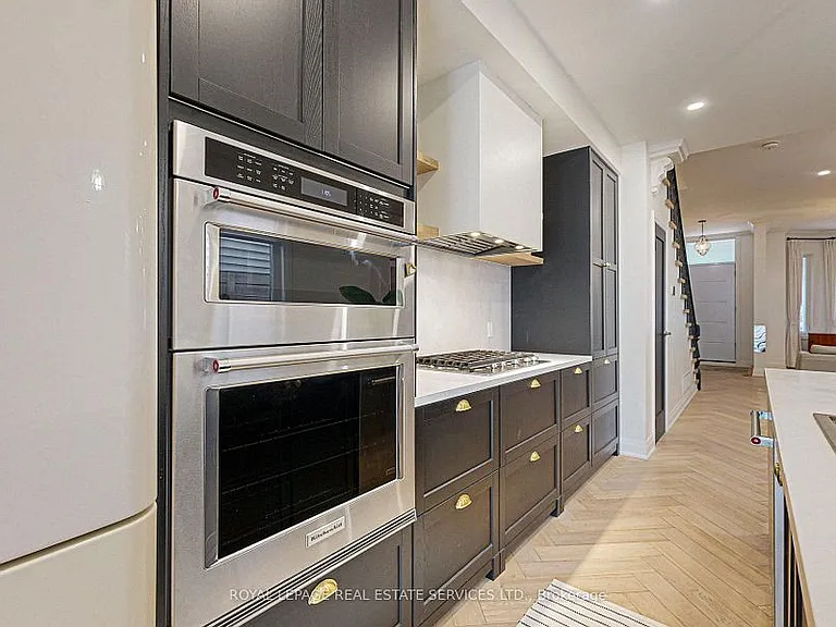 81 Major St #1 — Photo 27