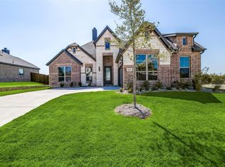4221 Bel Air Dr, Midlothian, TX 76065