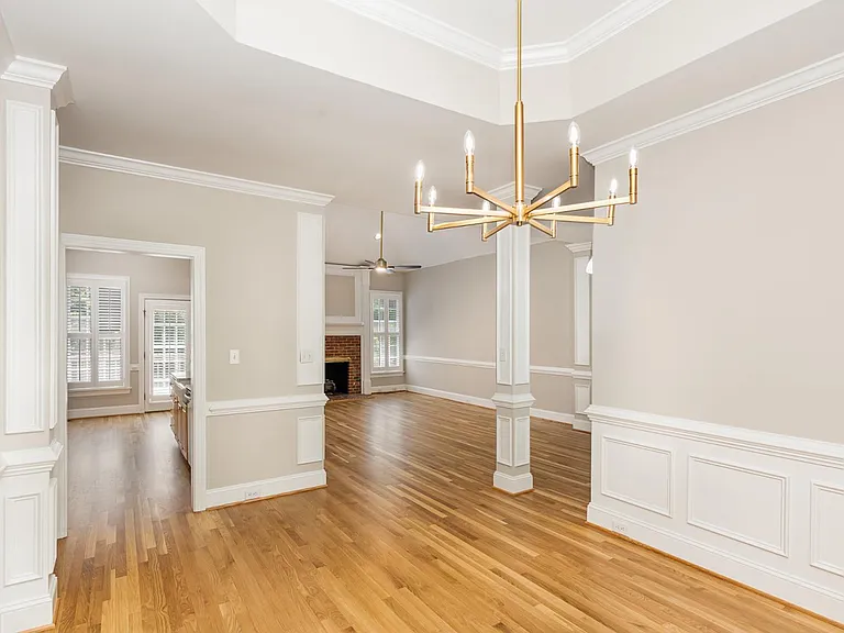 612 Hardimont Rd — Photo 8
