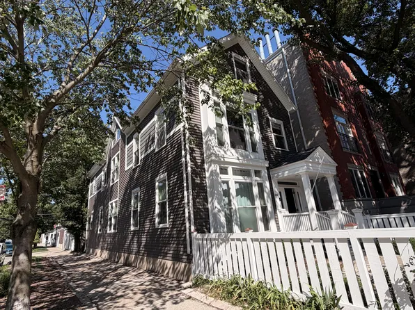 3300 N Clifton Ave #2, Chicago, IL 60657