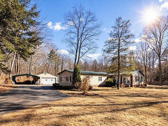 4th image of 3020 Nova Scotia Rd