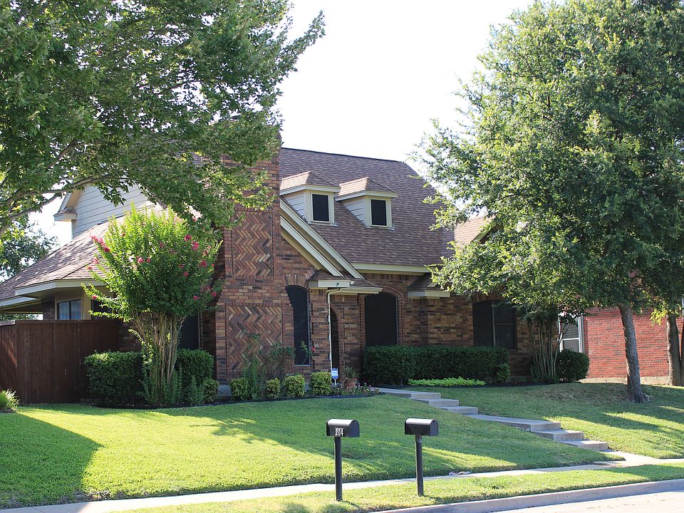 1st image of 202 N West A Allen Blvd