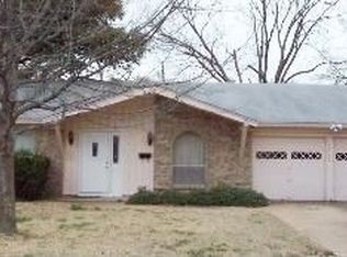 1562 Pamela Ln, Fort Worth, TX 76112