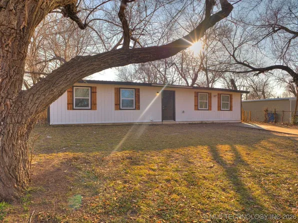 2828 E 45th St N, Tulsa, OK 74110