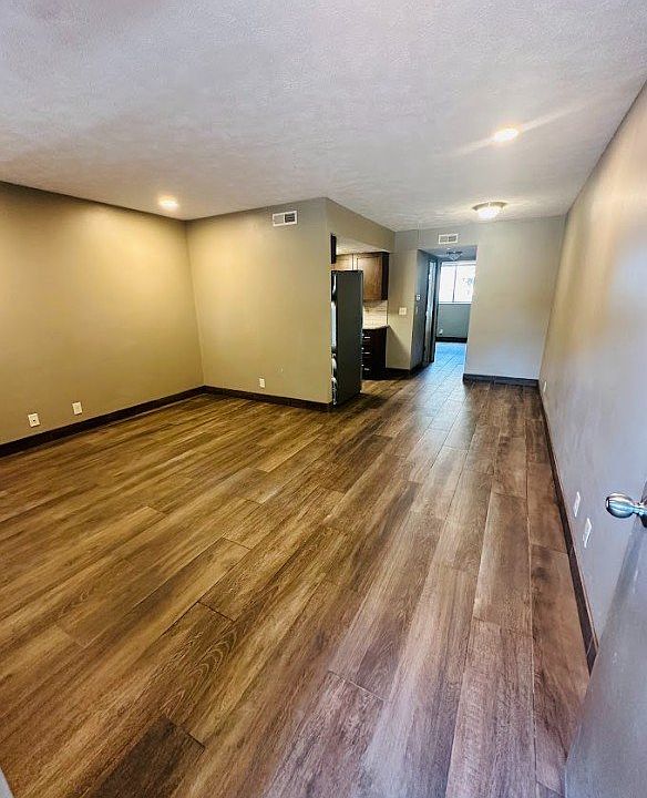 1st image of 341 S 27th St #4