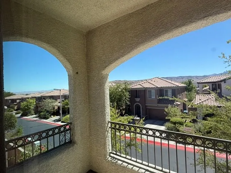 11917 Arenoso Dr — Photo 24