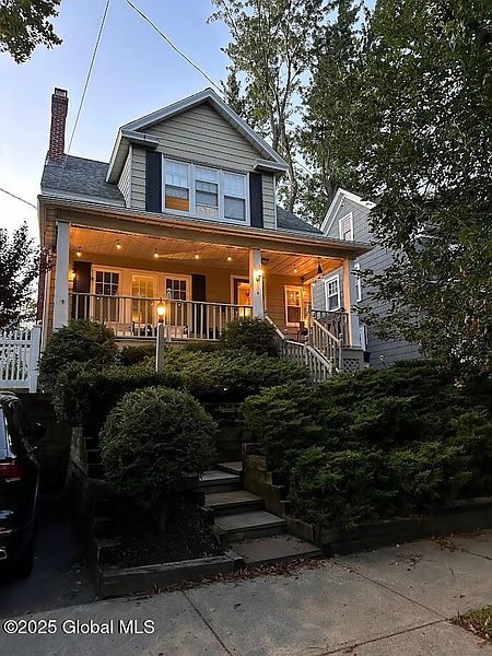 2nd image of 4 Fairlawn Avenue
