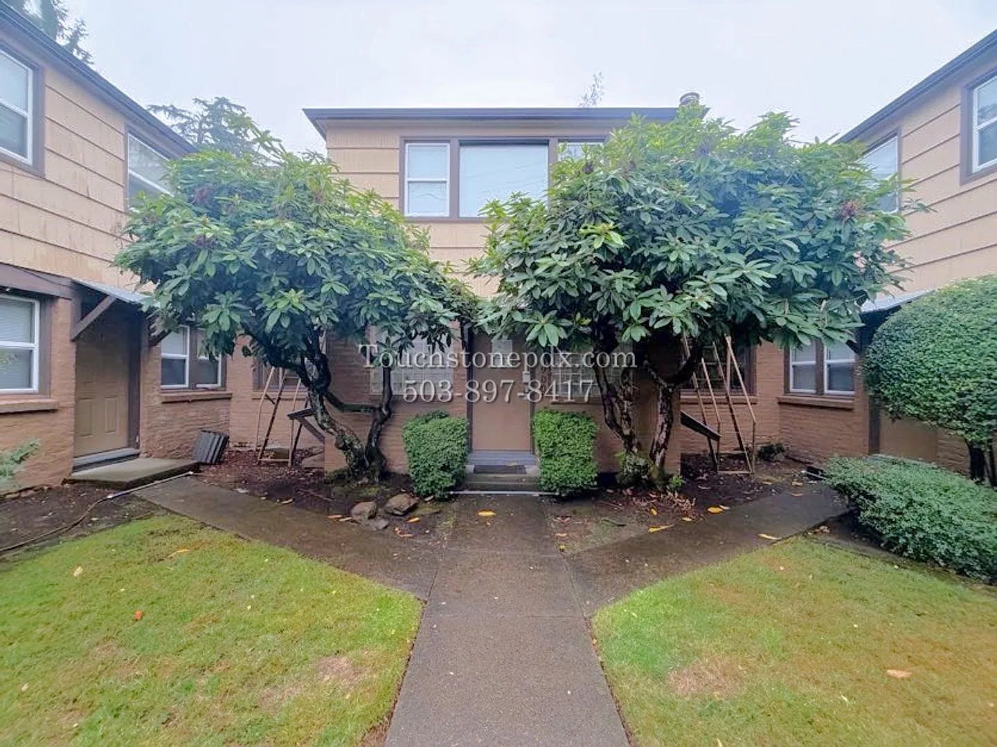Valley View Apartments — Photo 2