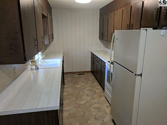 5th image of 1208 E 14th Ave