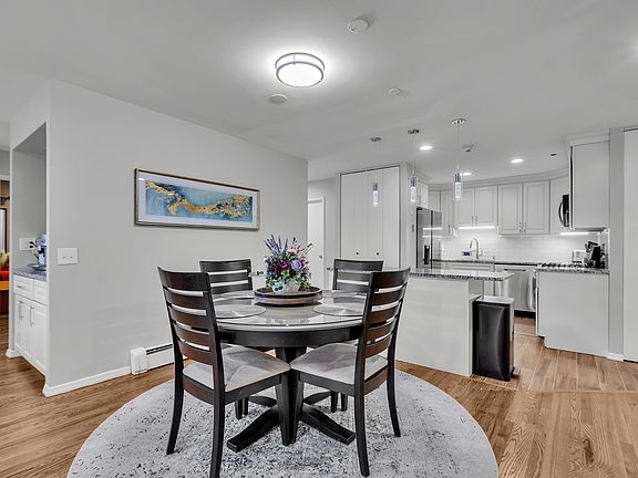 5th image of 21 Lake St APT 1E