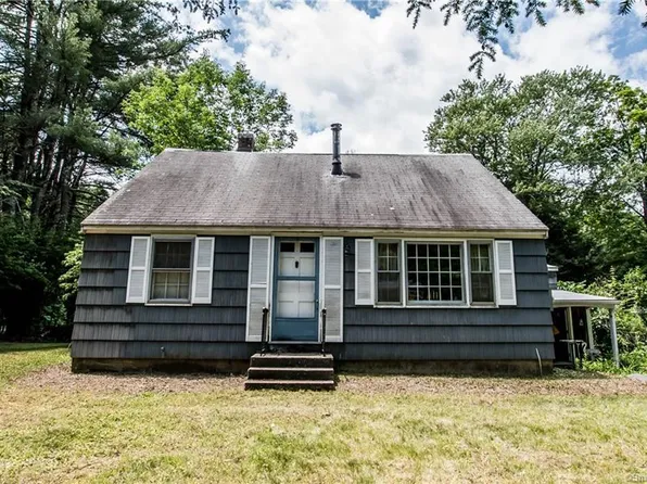 2 Juniper Circle, Canton, CT 06019