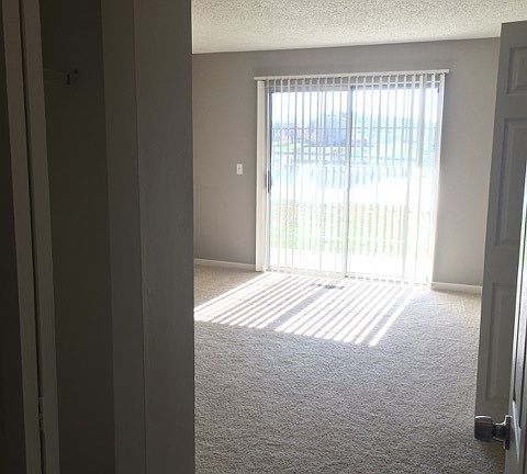 5th image of 1831 Michigan Ave APT 107