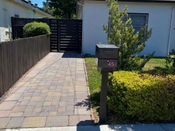 45 Mohawk Ave #A, Corte Madera, CA 94925