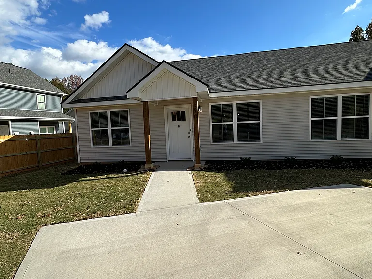 370 A Old Rutherford Rd #A — Photo 14