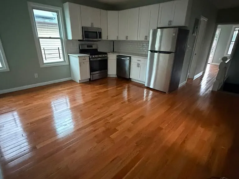 2027 Pitman Ave #2 — Photo 3