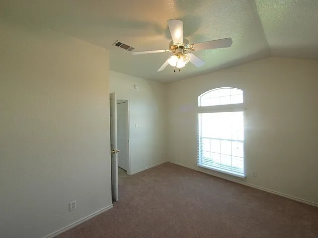 3812 Tiger Dr — Photo 13