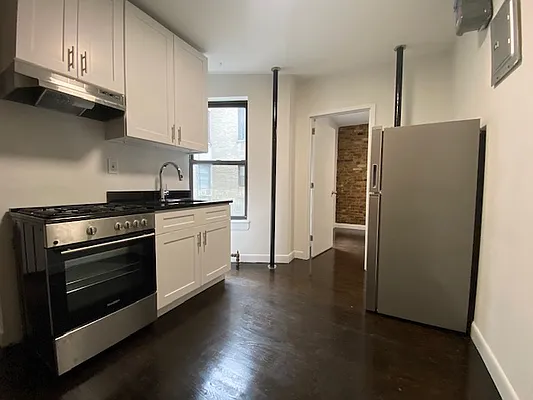 Rented by Bond New York | media 6