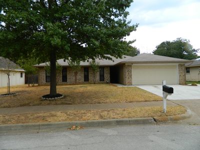 5426 Kings Manor Dr, Lake Dallas, TX, 75065