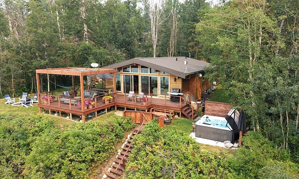 1st image of 391 SW Birchcliff Rd