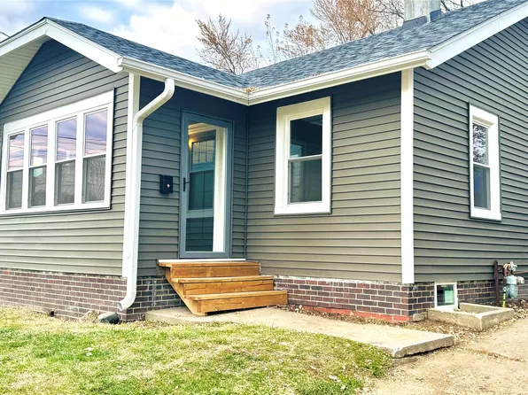 1220 1st Ave E, Newton, IA 50208