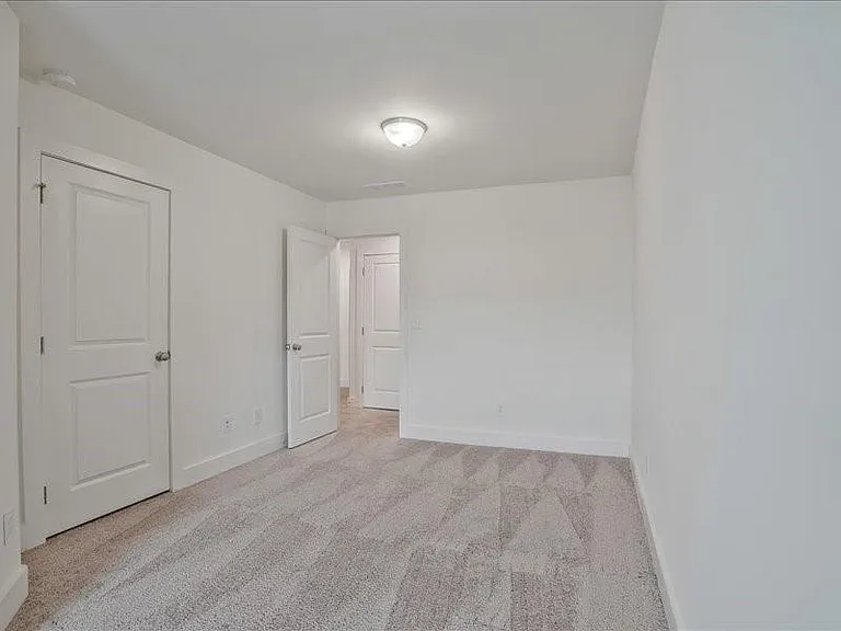 1809 Edgehill Dr — Photo 22