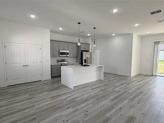 4th image of 12834 SW 67th Ave